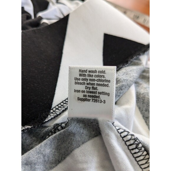 A.N.A  Knit Stretch Chevron Long Pencil Slit Skirt Black & White Large - Picture 9 of 11